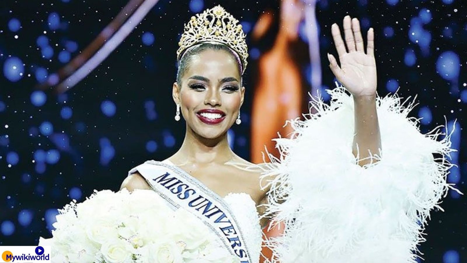 Chelsea Manalo Background, Who Is, Father, School, Miss Universe, Nationality