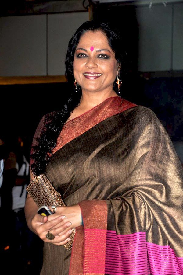 Tanvi Azmi Wiki, Kids, Husband, Daughter, Age, Young, Who is