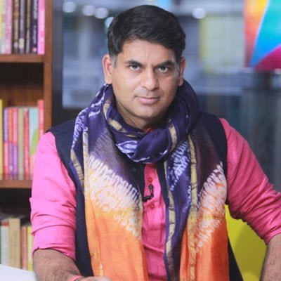 Saurabh Dwivedi Wiki, Wikipedia, Age, Wife, Net Worth, Instagram